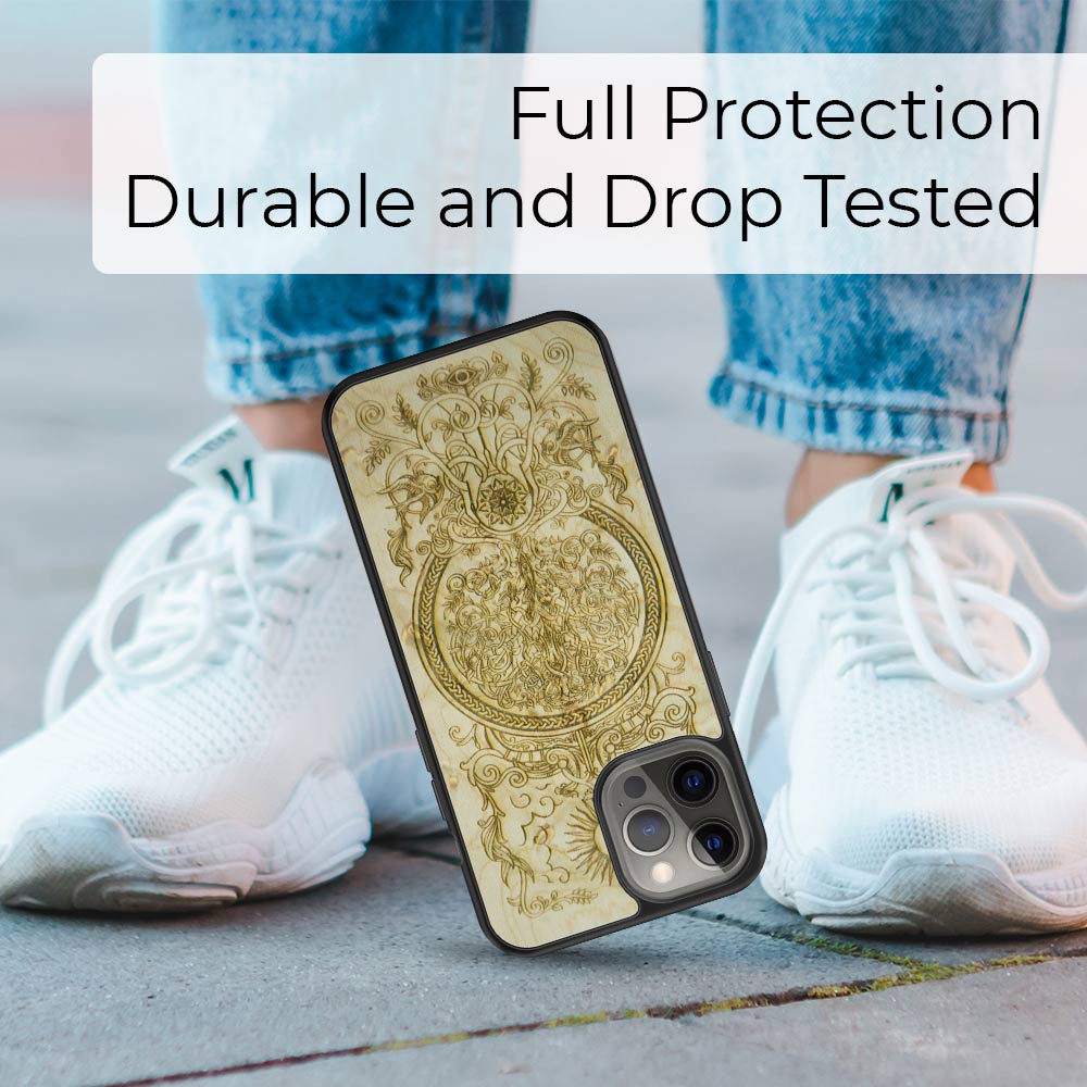 Ručne vyrobené púzdro s laserovým gravírovaním – YEVA.sk