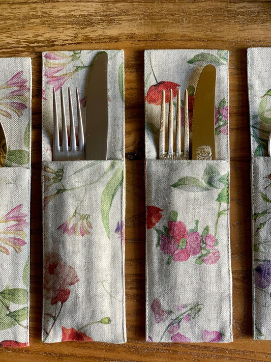 Kvetinový textilný držiak na príbory – kolekcia Blossom