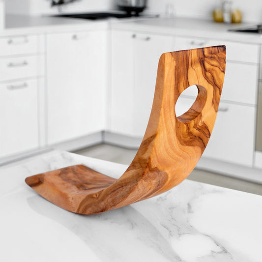 Stojan na fľašu z prírodného olivového dreva – originálny ručne vyrobený doplnok