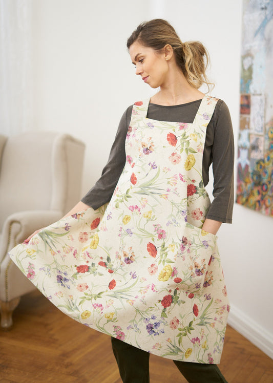 Elegantná dámska zástera s kvetmi – ekologický textil