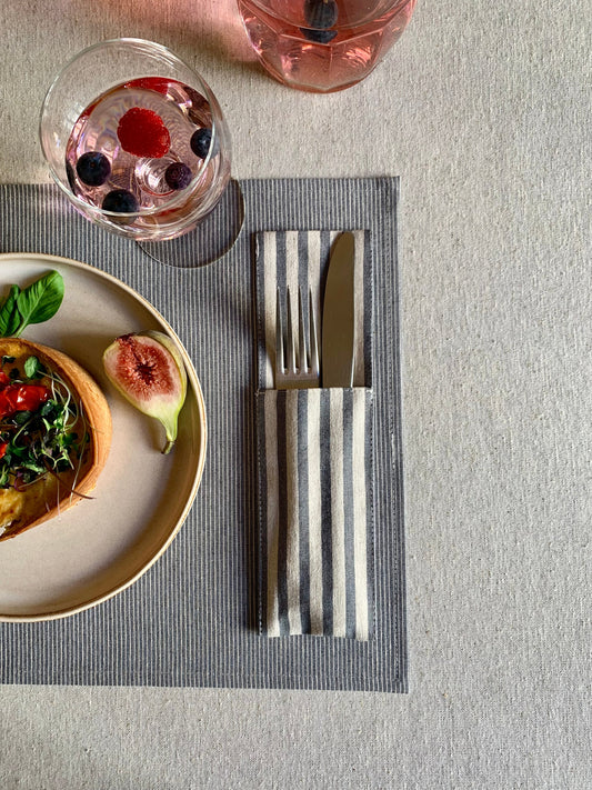 Textilný držiak na príbory s potlačou – ekologický produkt