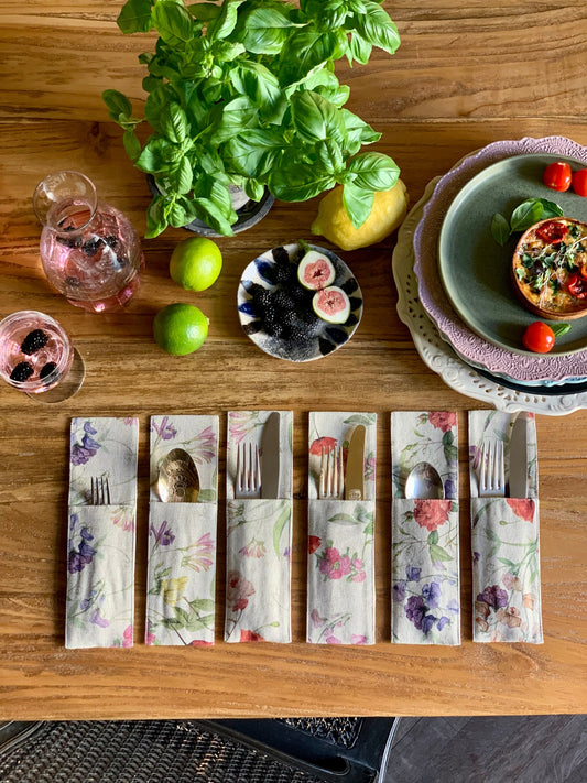 Držiak na príbory Blossom – bavlneno-ľanová zmes s potlačou – YEVA.sk