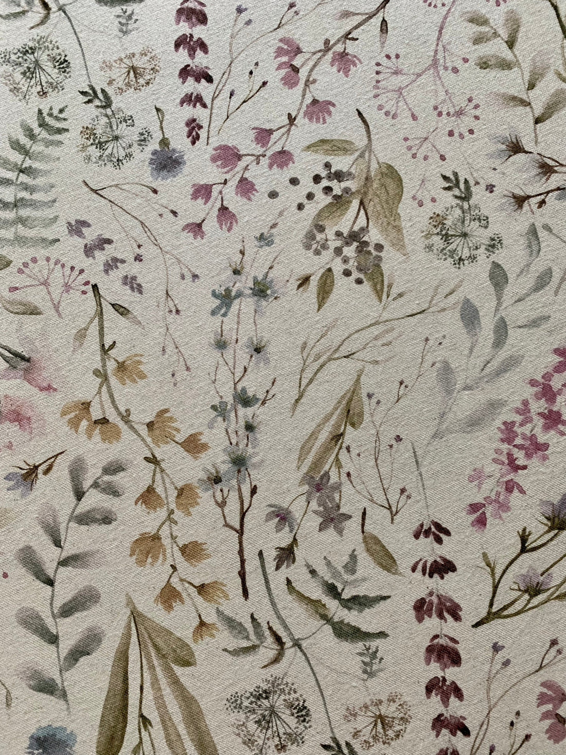 Elegantná rukavica Aitana s jemnou potlačou – Hortensias Home