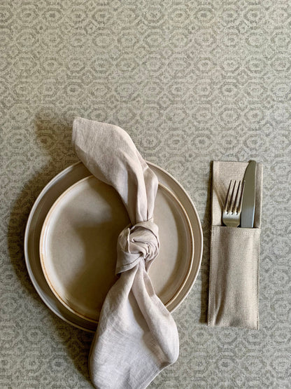 Jemný bavlnený behúň s prírodným vzorom – Hortensias Home