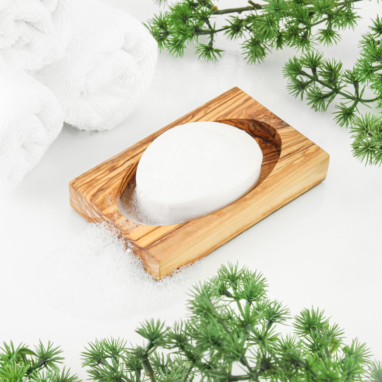 Drevená obdĺžniková mydelnička z olivového dreva – štýlový detail – YEVA.sk