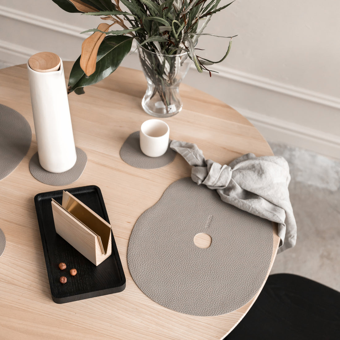 Luxusné stolové prestieranie a podšálky – YEVA.sk