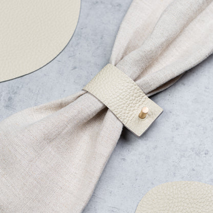 Kožené krúžky na servítky – sada 4 ks – slonovinová farba | YEVA.sk