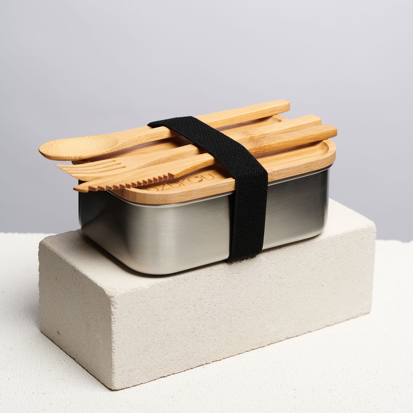 Ekologický lunchbox z nerezovej ocele a bambusu – zero waste produkt