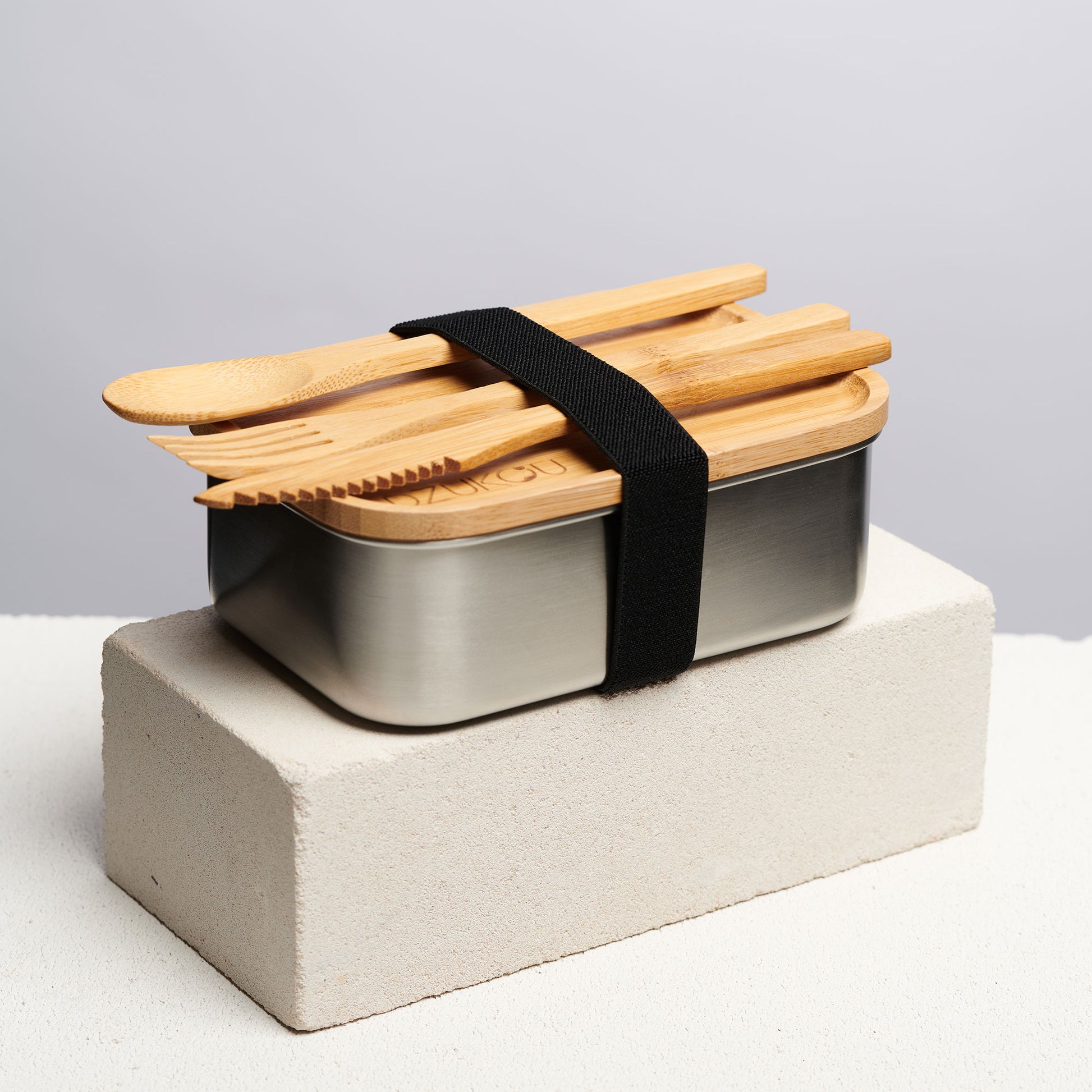 Ekologický lunchbox z nerezovej ocele a bambusu – zero waste produkt