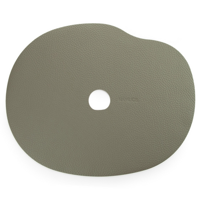 Olivovozelené kožené podložky na stôl – moderný dizajn